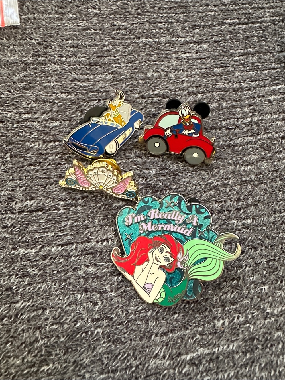 Disney Ariel 'I'm Really a Mermaid' Enamel Pin -Donald & goofy in cars set of 4